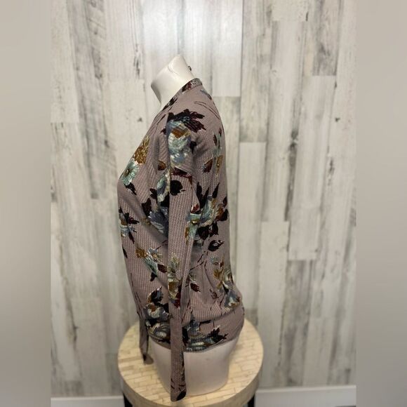 Purple floral long sleeve - Picture 4 of 6